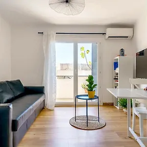 Entièrement Rénové, Ensoleillé, à 3mn De La Gare St Charles, Avec La Vue Sur Notre-dame De La Garde Apartamento