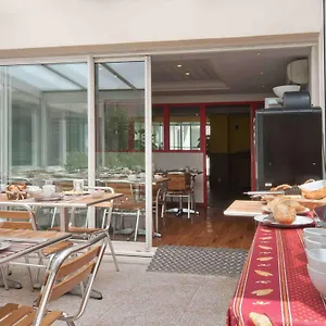 Adagio Access Prado Perier Апарт-отель